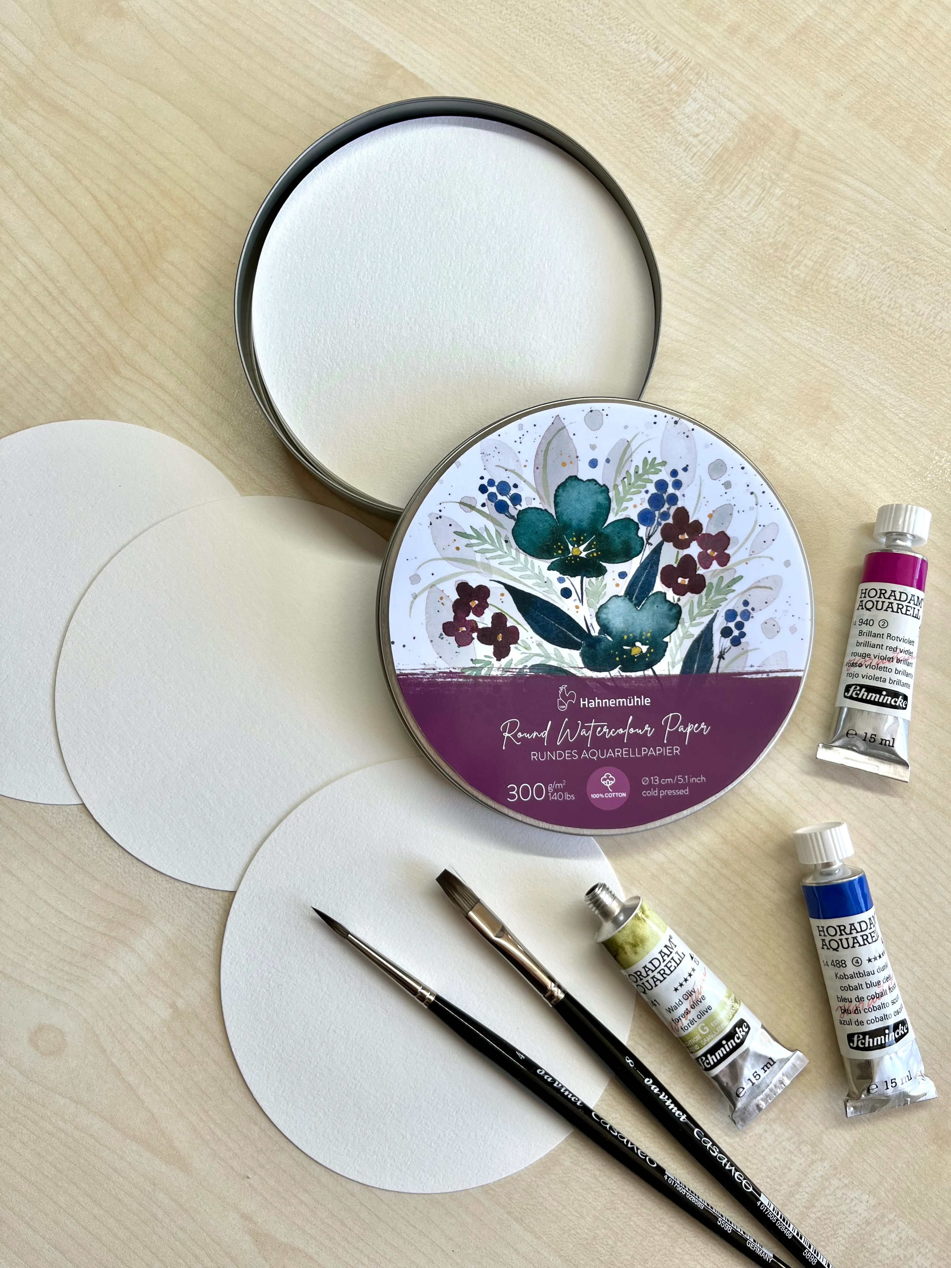 watercolor paper, round tin, art supplies, paint set, brushes