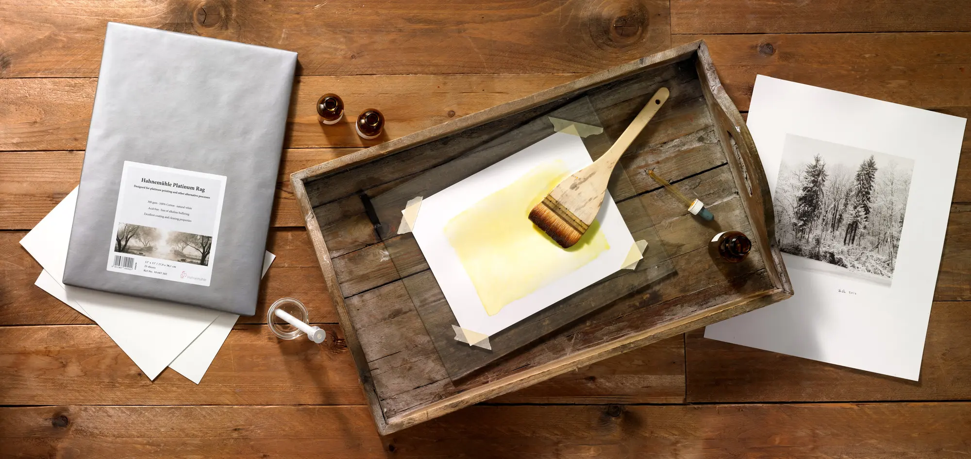 art supplies, paint brush, watercolor, wooden tray, stationery set