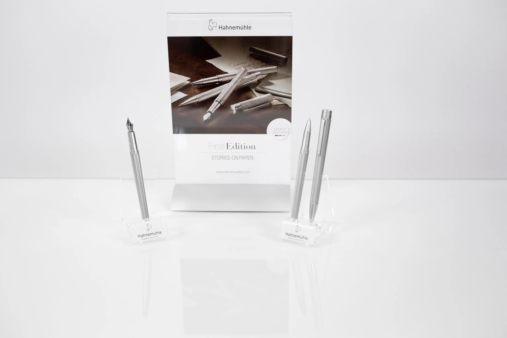 pen, fountain pen, silver, metallic, set